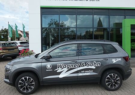 Skoda Karoq Tour*Panorama*AHK*Matrix ! AKTIONSPREIS !