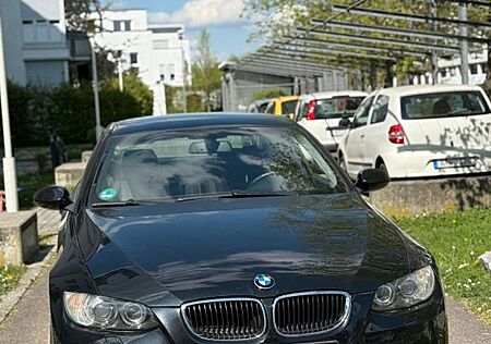 BMW 320i -Coupé92// 8fach Bereift//TÜV 12/26!