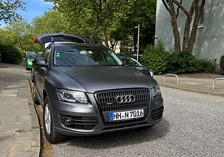 Audi Q5 2.0 TDI S tronic quattro -