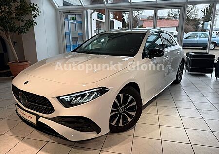 Mercedes-Benz A 200 |AMG|Kamera|LED|Night-Paket|MBUX