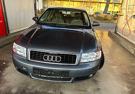 Audi A4 Lim. 1.6