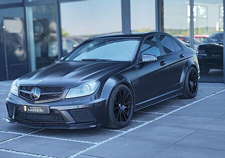 Mercedes-Benz C 63 AMG 6.2 V8 Black Series Umbau aus 1.Hand