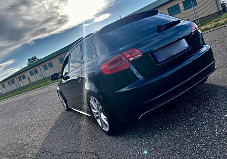 Audi S3 2.0 TFSI S tronic Sportback -