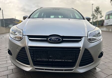 Ford Focus Turnier Sync Edition