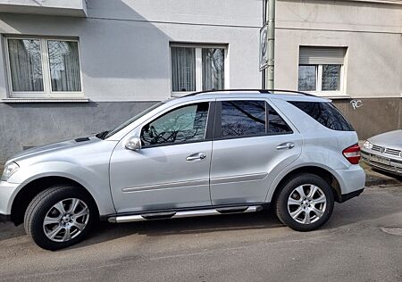 Mercedes-Benz ML 320 CDI -