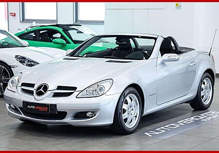 Mercedes-Benz SLK 200 Kompressor TAGLIANDATA - ARGENTO IRIDIUM