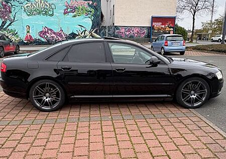 Audi A8 4.2 TDI tiptronic quattro -