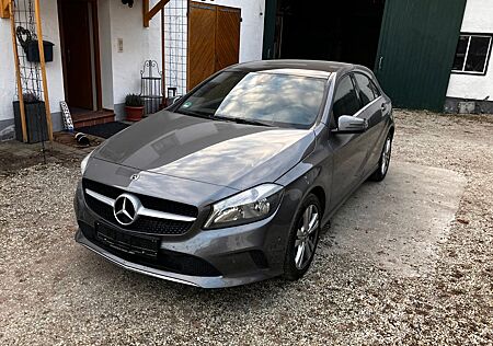 Mercedes-Benz A 180 - Mercedes Benz