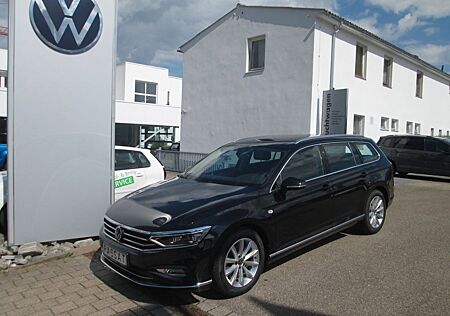 VW Passat Variant Volkswagen Elegance 4M. DSG AHK DCC LED ACC