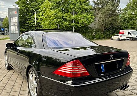 Mercedes-Benz CL 600 -V12 Biturbo 5,5L Obsidianschwarz