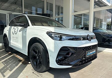 VW Tiguan Volkswagen R-Line 2.0 TSI*PANO,AHK,IQ*
