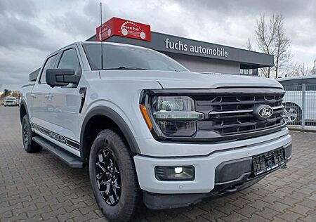 Ford F 150 XLT .4x4SuperCrew.10-Gang.360°.ACC.