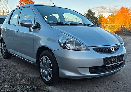 Honda Jazz 1.4 LS 1 Hand, Klimaautomatik, Tüv 11.2025