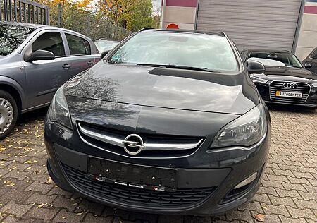 Opel Astra J Sports Tourer Style EURO6 / 1.6DIESEL