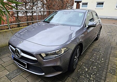 Mercedes-Benz A 180 d DCT - Progressive