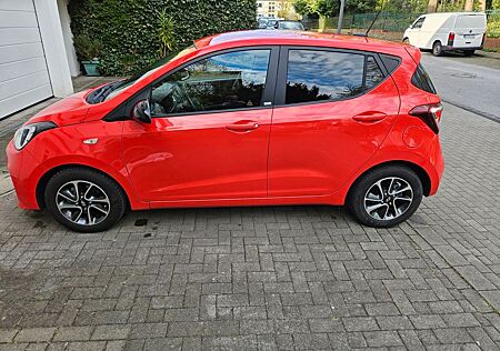 Hyundai i10 1.0 YES! YES!