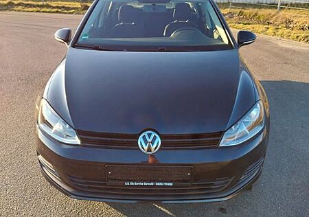 VW Golf Volkswagen VII Variant Trendline Alufelgen Klimaanlage