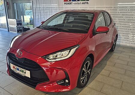 Toyota Yaris Hybrid 116 1.5 VVT-i Teamplayer + Comfort