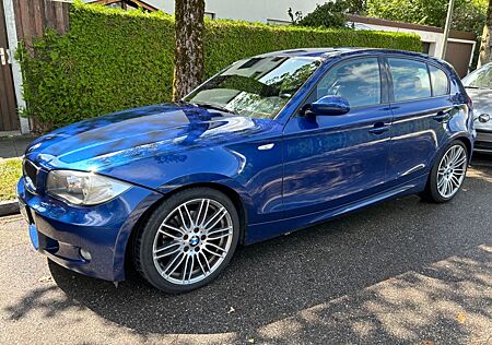 BMW 120i Limo / kompl. M Sportpaket/Klimaaut./6 Gang