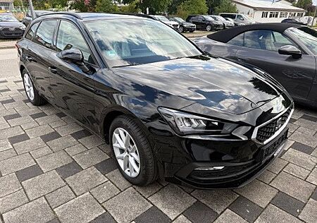 Seat Leon 2.0TDI Style DSG Sportstourer LED Navi Virt