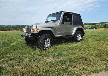Jeep Wrangler TJ Sport 4.0, Klima, AHK, K+S Fahrwerk