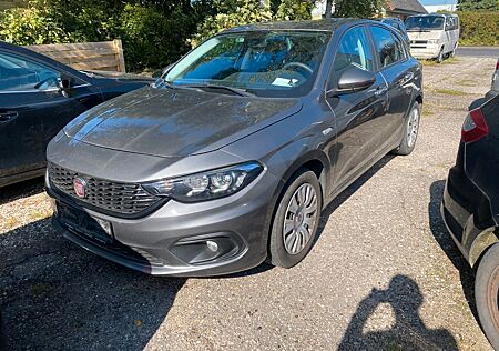 Fiat Tipo 1.3 MultiJet S-DESIGN