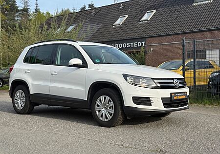 VW Tiguan Volkswagen 1.4 TSI BlueMotion *PANO.*AHK*NAVI*2.HAND