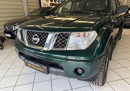 Nissan Navara Doppelkabine 4X4 AHK Autom Lkw-Zulass.