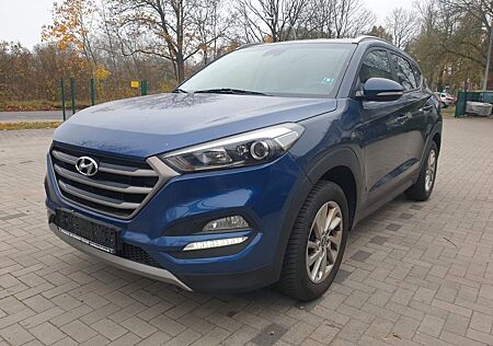 Hyundai Tucson blue Advantage -Navi