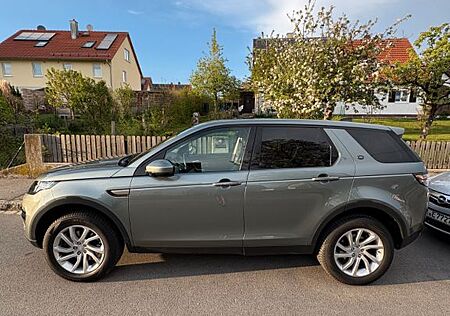 Land Rover Discovery Sport TD4 132kW Automatik 4WD SE SE