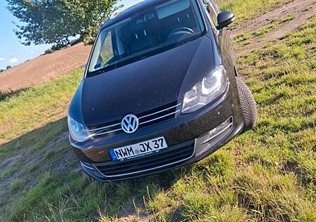 VW Sharan Volkswagen 2.0 TDI DSG BlueMotion Tech Highline ...