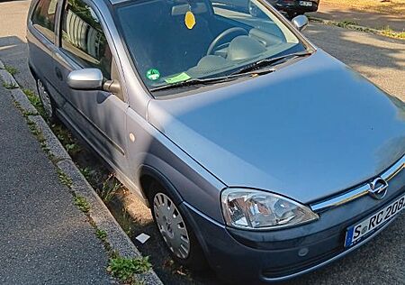 Opel Corsa 1.2 -