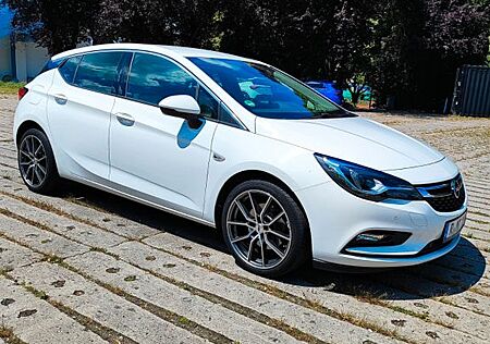 Opel Astra 1.6 Diesel 136 PS Matrix LED Automatik