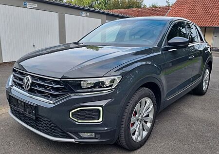 VW T-Roc Volkswagen Sport 4Motion DSG ACC LED AHK 13.600€ Nett