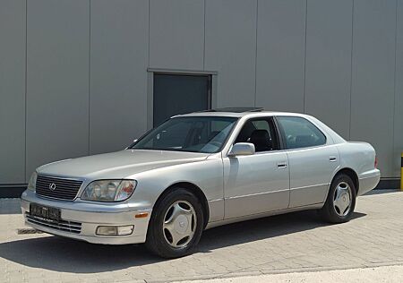 Lexus LS 600 LS 400 4.0 V8 Auto -1 Hand