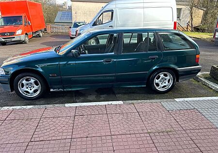 BMW 320i touring ,E36