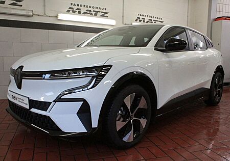 Renault Megane E-Tech Electric Equilibre boost charge
