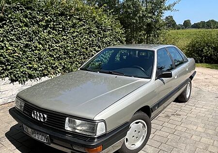 Audi 100 /200 C3 Quattro Typ 44