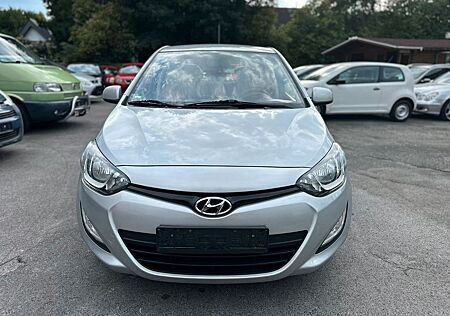 Hyundai i20 5 Star Edition*44000 KM*TÜV NEU*