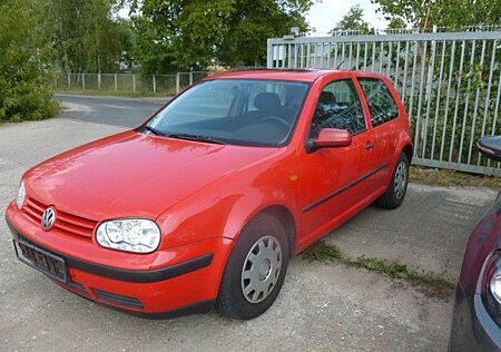 VW Golf Volkswagen 1.6 Auto Highline