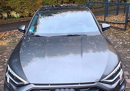 Audi S3 Limo*B&O*Pano*MMI*Carb.Spoiler*OptikPlus