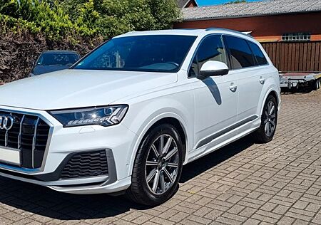 Audi Q7 55 TFSI e quattro tiptronic S line