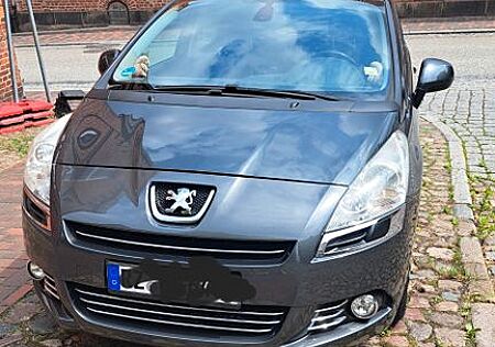 Peugeot 5008 1.6 Premium 155 THP Premium