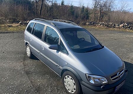 Opel Zafira 1.8 Njoy Njoy