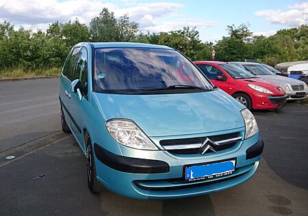 Citroën C8