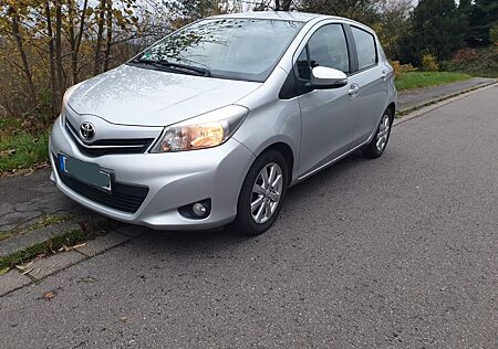 Toyota Yaris 1,0-l-Dual-VVT-i Life Life