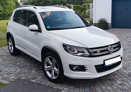 VW Tiguan Volkswagen R Line 2.0 TDI SCR 135kW DSG 4 MOTION