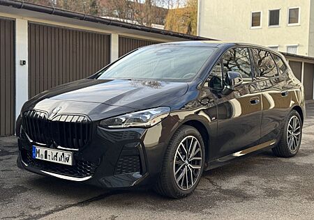 BMW 223i 223 Active Tourer xDrive - RENTNERFAHRZEUG