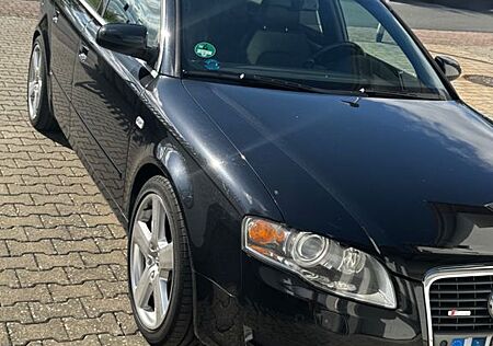 Audi A4 2.0 T FSI S-Line multitronic Avant -