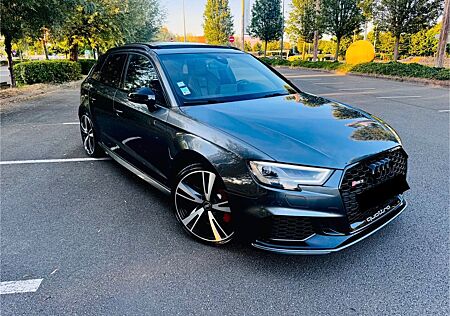 Audi RS3 gebraucht kaufen Audi RS3 2.5 TFSI S tronic quattro Sportback -